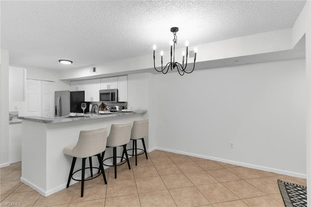 1810 Florida Club CIR # 1111, NAPLES FL 34112-9