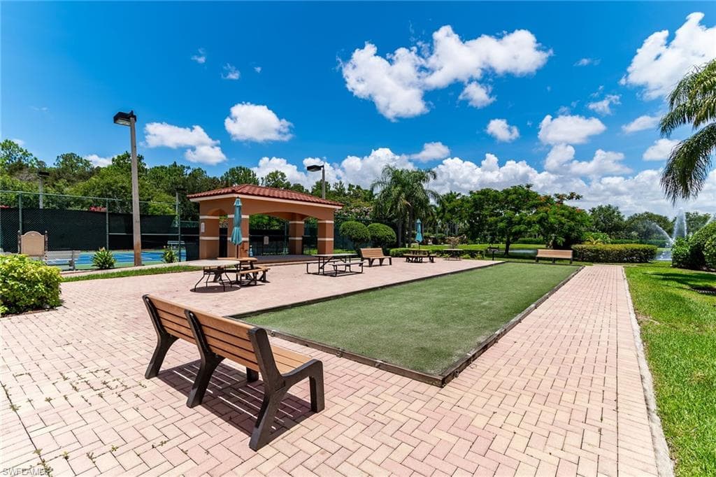 1810 Florida Club CIR # 1111, NAPLES FL 34112-28