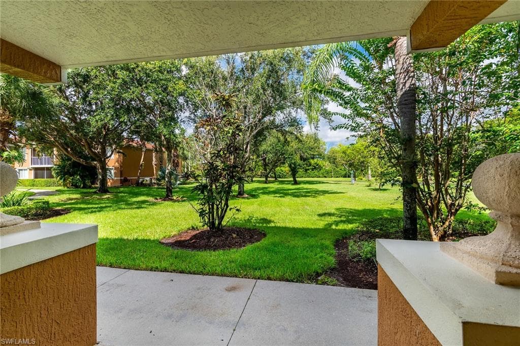 1810 Florida Club CIR # 1111, NAPLES FL 34112-24