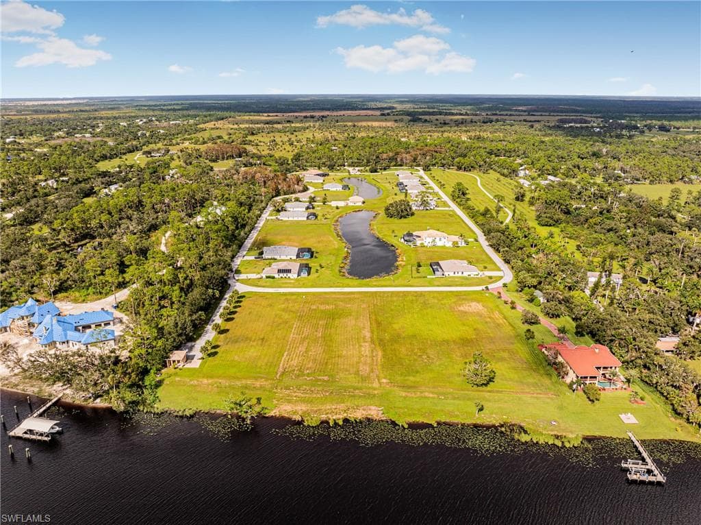 17109 Serengeti CIR, ALVA FL 33920-15