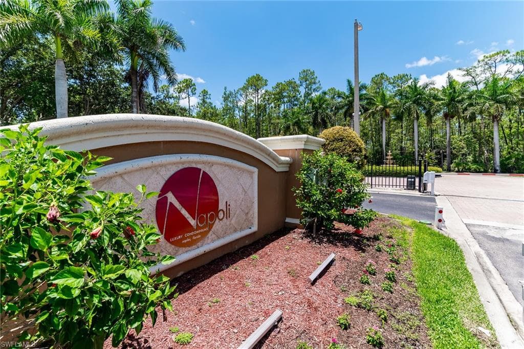 1810 Florida Club CIR # 1111, NAPLES FL 34112-2