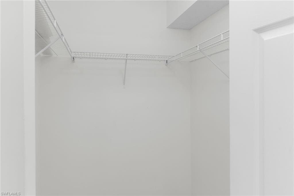 1810 Florida Club CIR # 1111, NAPLES FL 34112-13