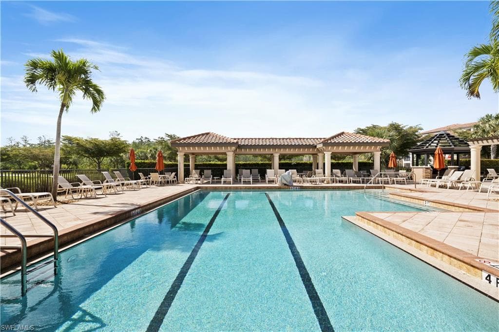 9572 Trevi CT # 5033, NAPLES FL 34113-18