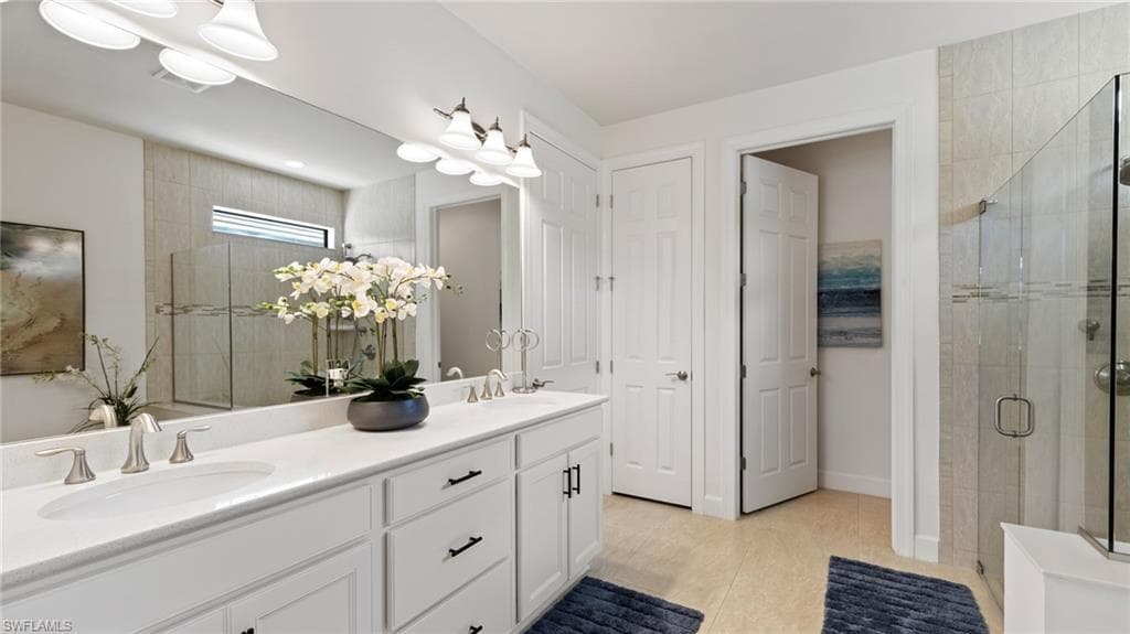 7412 Winding Cypress DR, NAPLES FL 34114-16