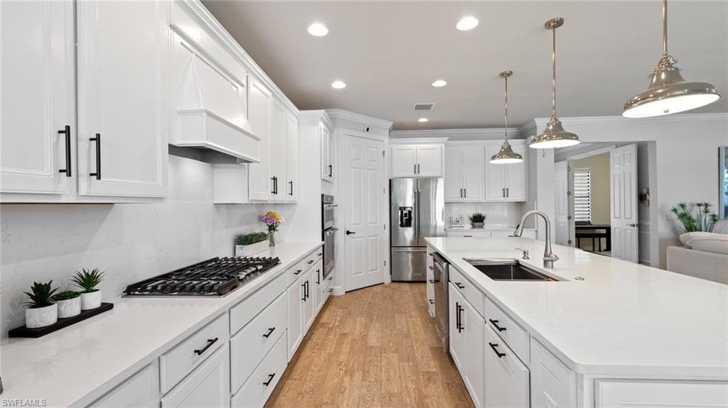 7412 Winding Cypress DR, NAPLES FL 34114-6