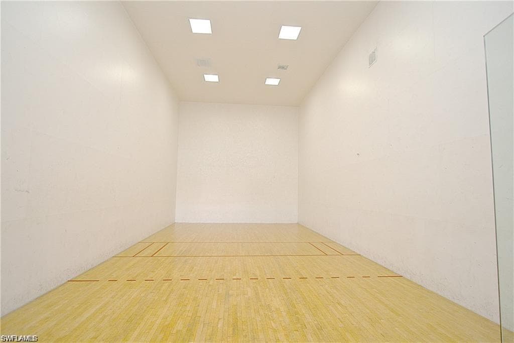 7960 Preserve CIR # 634, NAPLES FL 34119-25