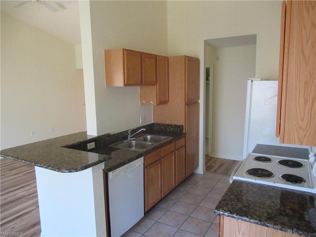 7960 Preserve CIR # 634, NAPLES FL 34119-6