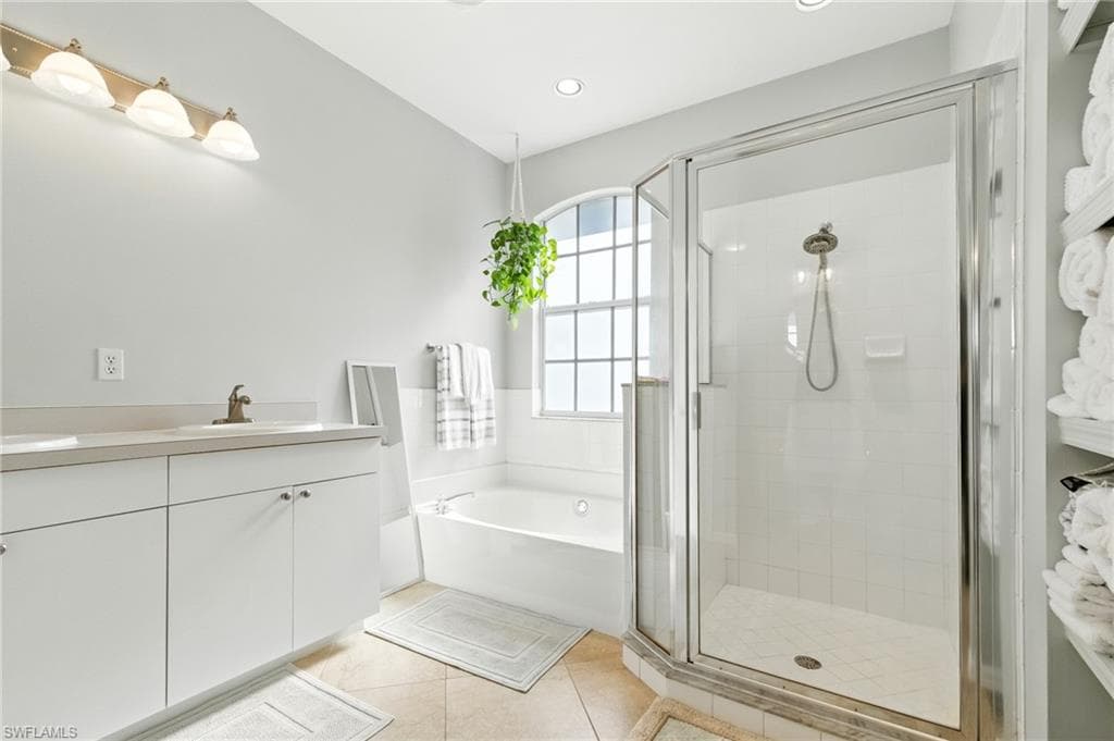 23246 Marsh Landing BLVD, ESTERO FL 33928-26