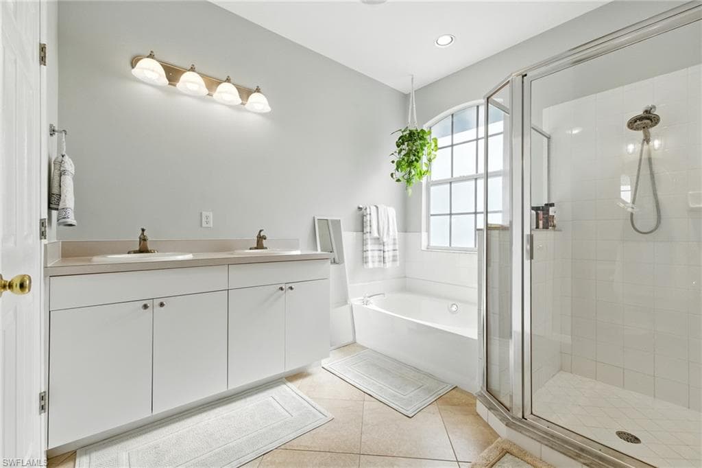 23246 Marsh Landing BLVD, ESTERO FL 33928-24