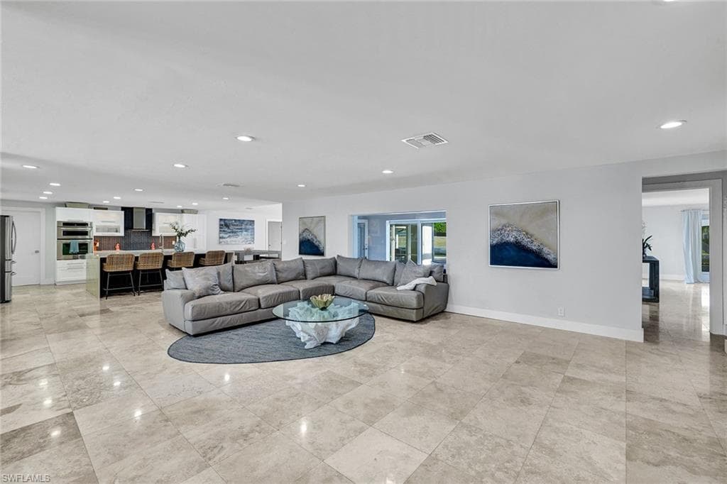 921 Scott DR-11