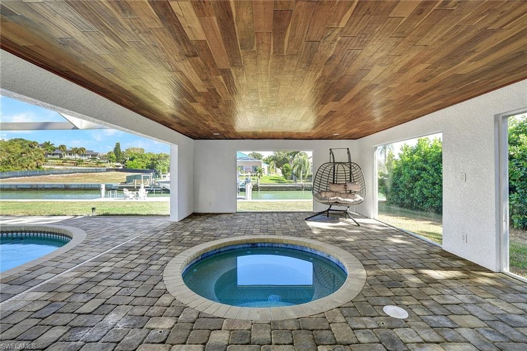 921 Scott DR-27
