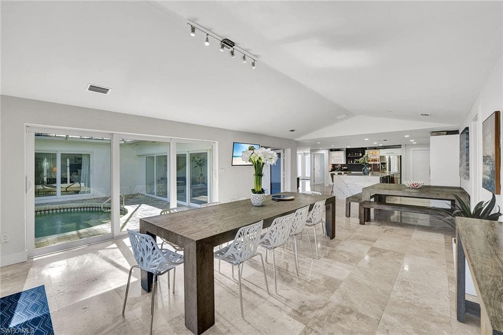 921 Scott DR-8