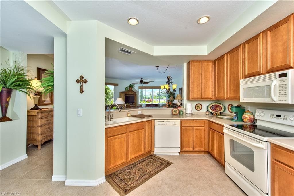 25130 Sandpiper Greens CT # 104, BONITA SPRINGS FL 34134-8