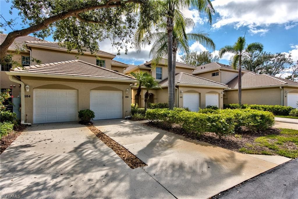 25130 Sandpiper Greens CT # 104, BONITA SPRINGS FL 34134-23