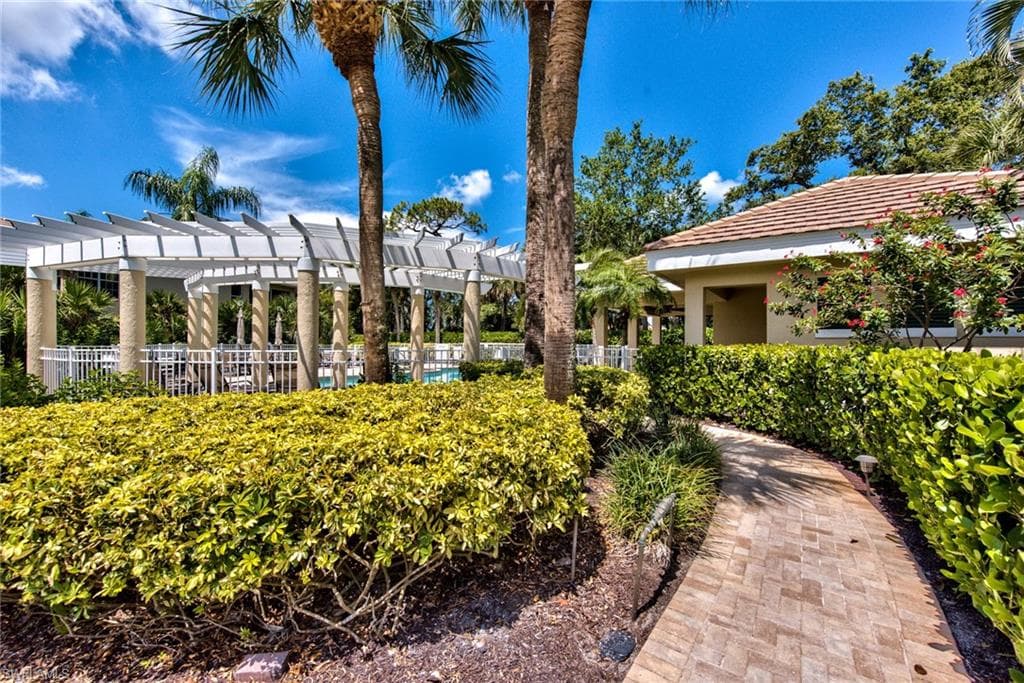25130 Sandpiper Greens CT # 104, BONITA SPRINGS FL 34134-28