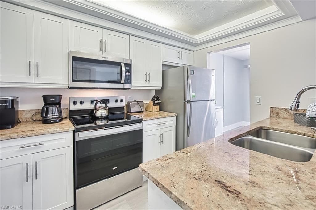 1246 Fulgur ST # 207, SANIBEL FL 33957-10