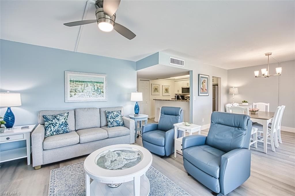 1246 Fulgur ST # 207, SANIBEL FL 33957-3