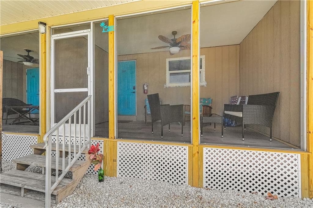 610 Donax ST # 311, SANIBEL FL 33957-15
