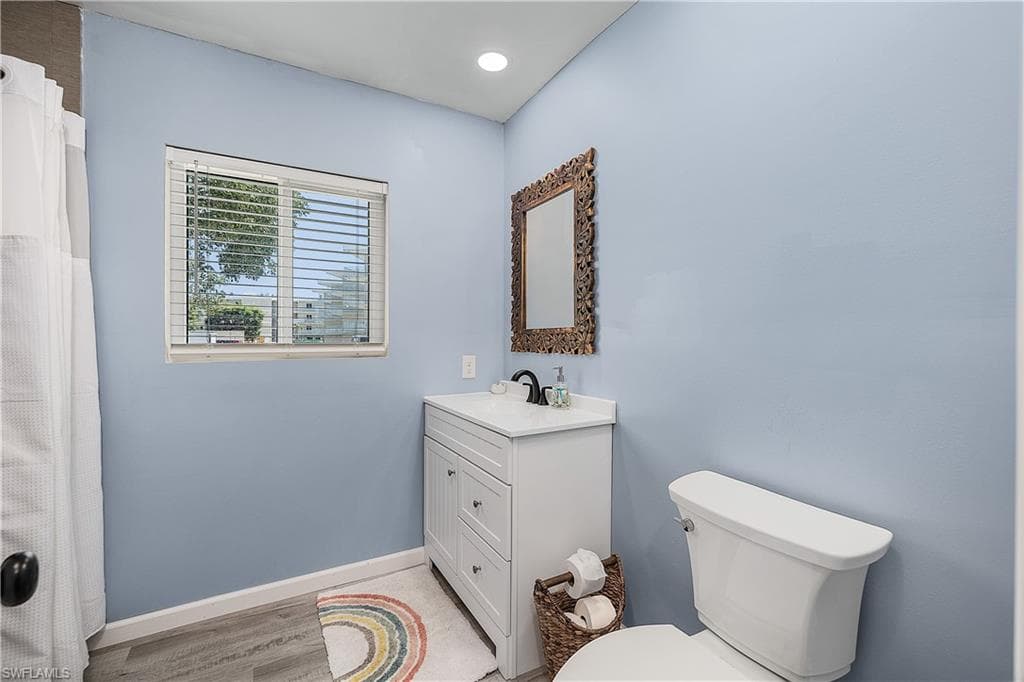 610 Donax ST # 311, SANIBEL FL 33957-11