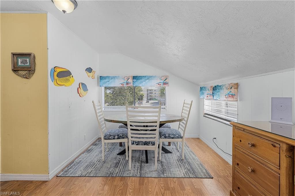 610 Donax ST # 311, SANIBEL FL 33957-20