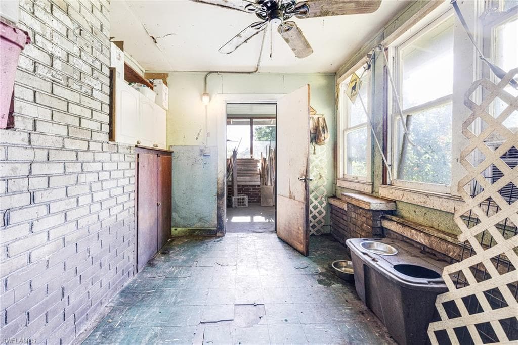 62 Prospect AVE, FORT MYERS FL 33905-35