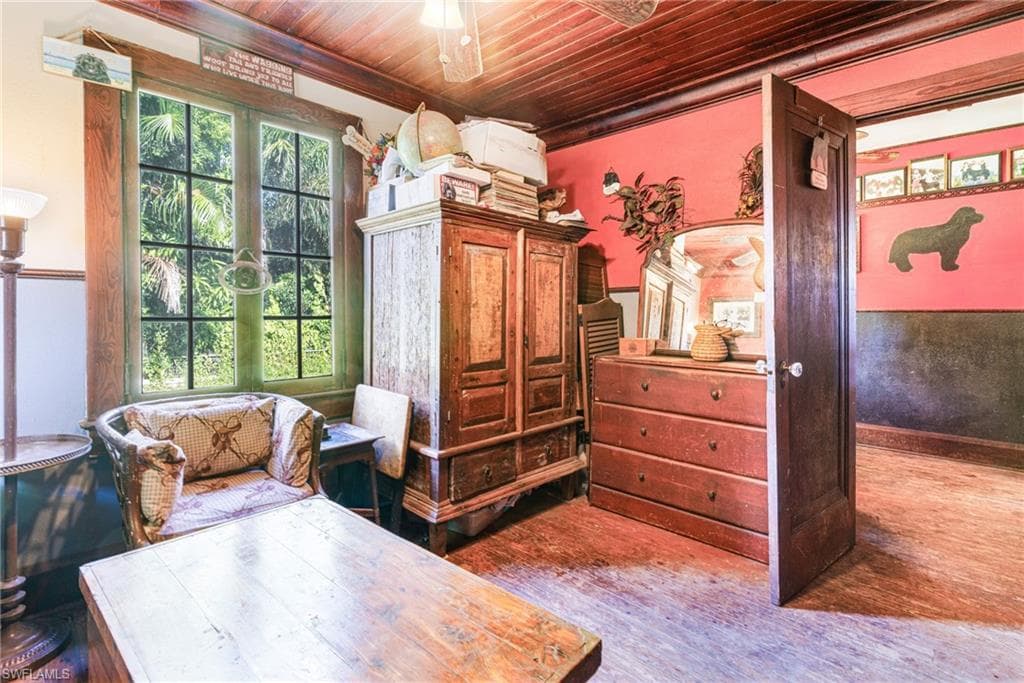 62 Prospect AVE, FORT MYERS FL 33905-29