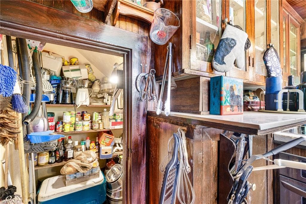 62 Prospect AVE, FORT MYERS FL 33905-14