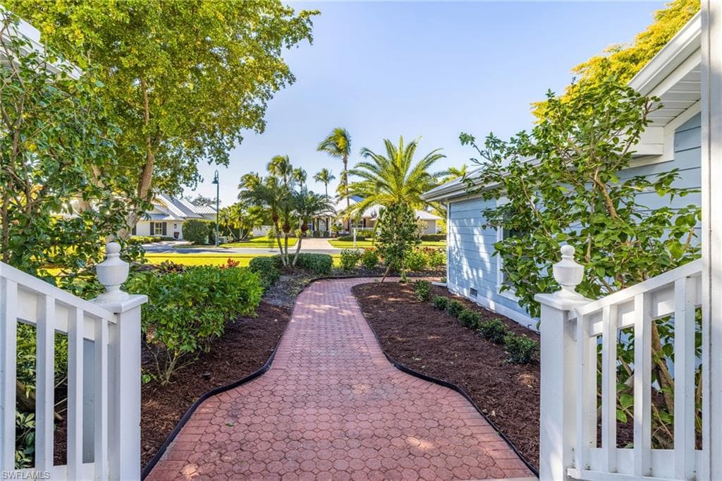 16111 Bentwood Palms DR, FORT MYERS FL 33908-6