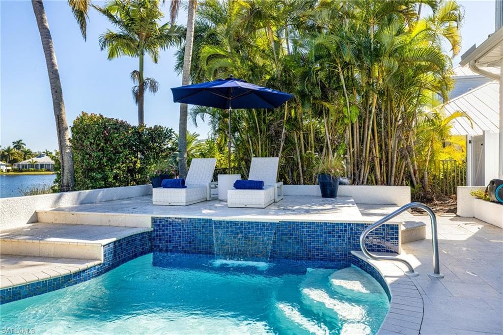 16111 Bentwood Palms DR, FORT MYERS FL 33908-43