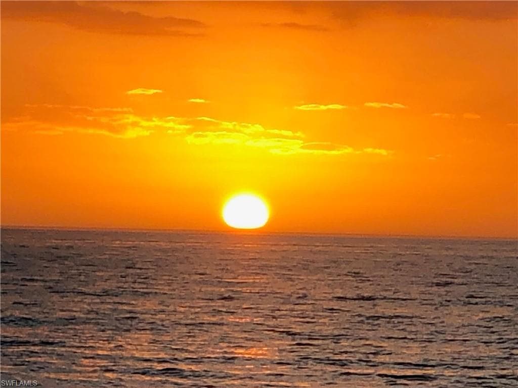 4251 Gulf Shore BLVD N # 14C, NAPLES FL 34103-1