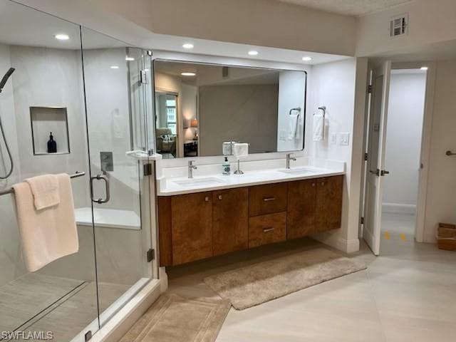 4251 Gulf Shore BLVD N # 14C, NAPLES FL 34103-21