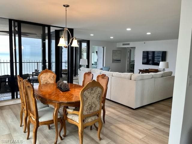 4251 Gulf Shore BLVD N # 14C, NAPLES FL 34103-17