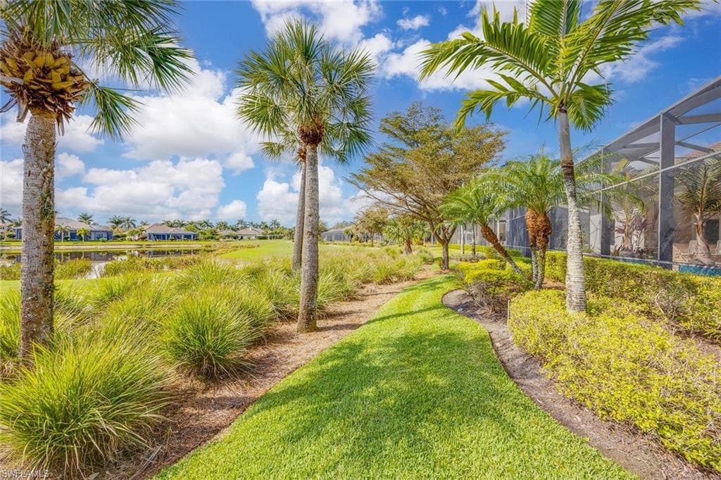 11920 Hedgestone CT, NAPLES FL 34120-36