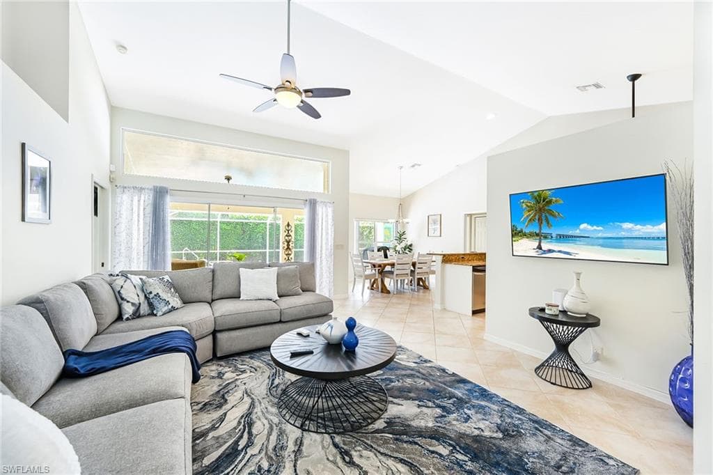 589 Lambton LN, NAPLES FL 34104-2