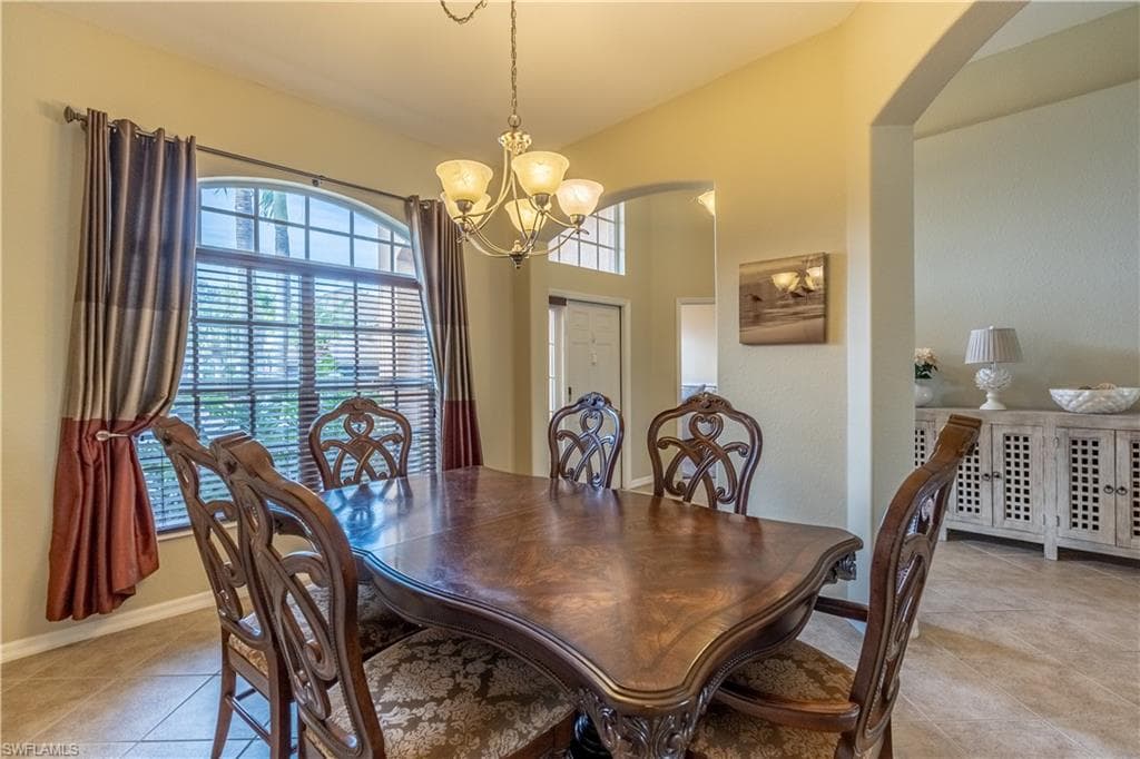 12414 Rock Ridge LN, FORT MYERS FL 33913-5