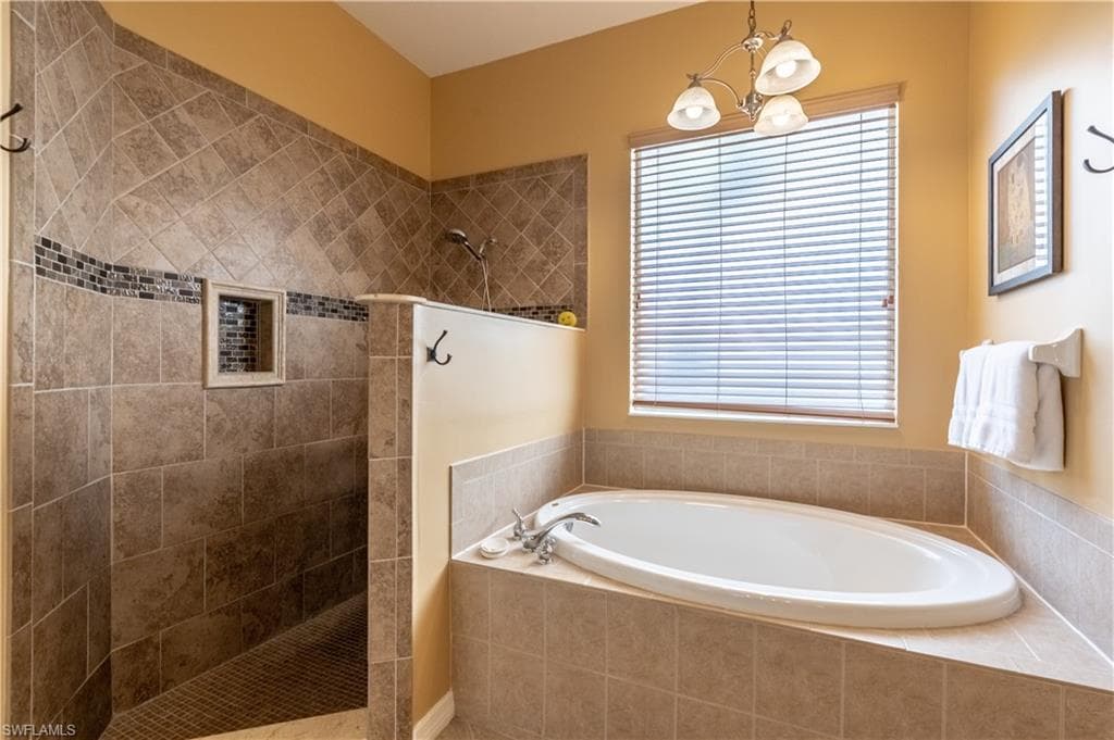 12414 Rock Ridge LN, FORT MYERS FL 33913-17