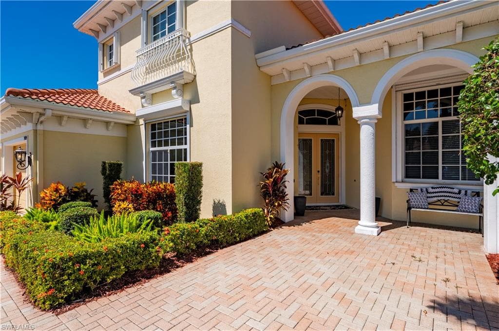 9009 Paseo De Valencia ST, FORT MYERS FL 33908-1