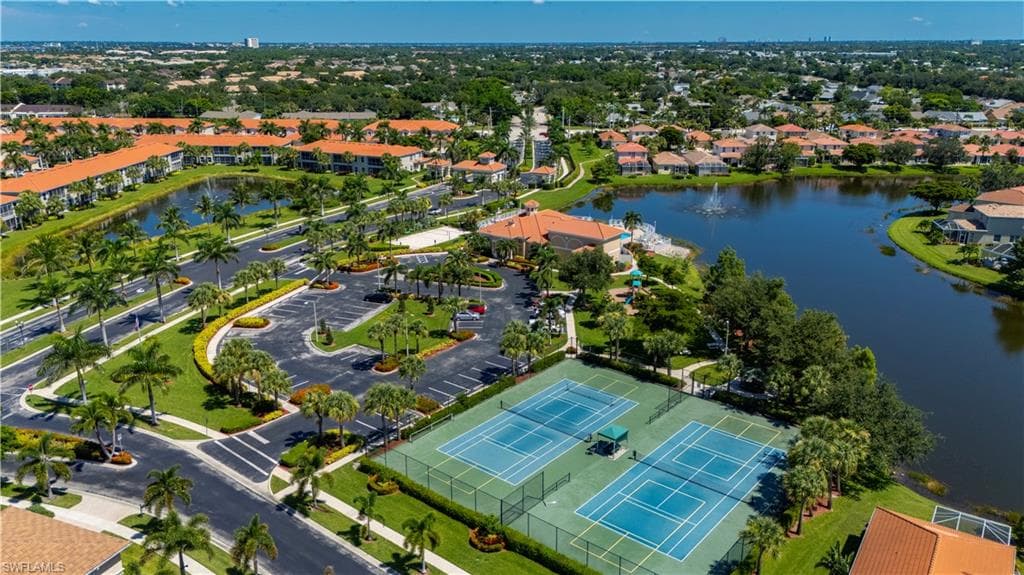 9009 Paseo De Valencia ST, FORT MYERS FL 33908-40