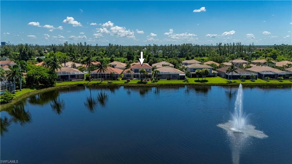 9009 Paseo De Valencia ST, FORT MYERS FL 33908-38