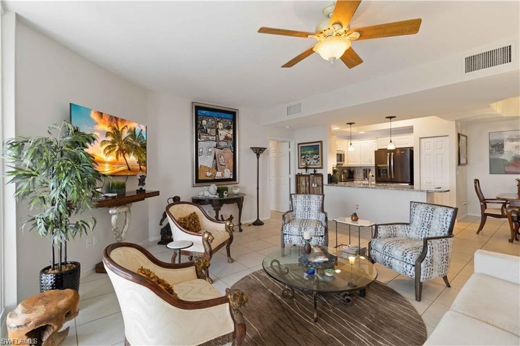1001 Arbor Lake DR 606-1