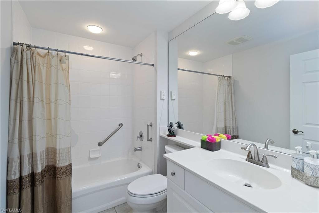 1001 Arbor Lake DR 606-11