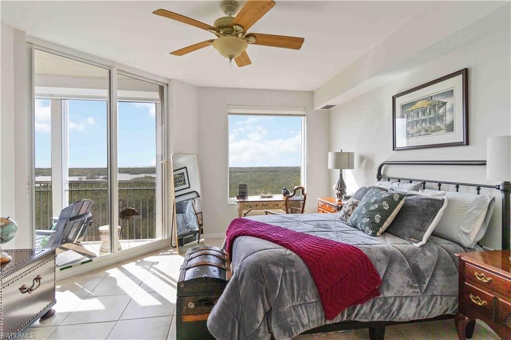 1001 Arbor Lake DR 606-17