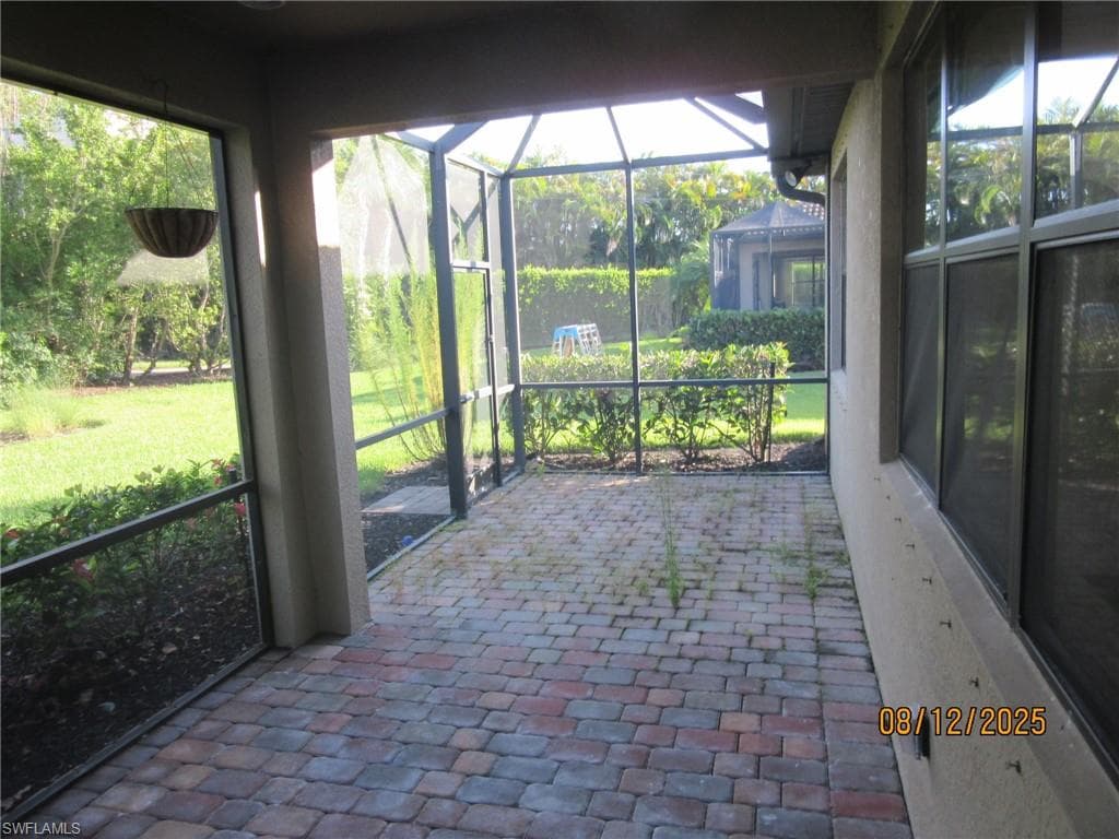 14589 Laguna DR, FORT MYERS FL 33908-5