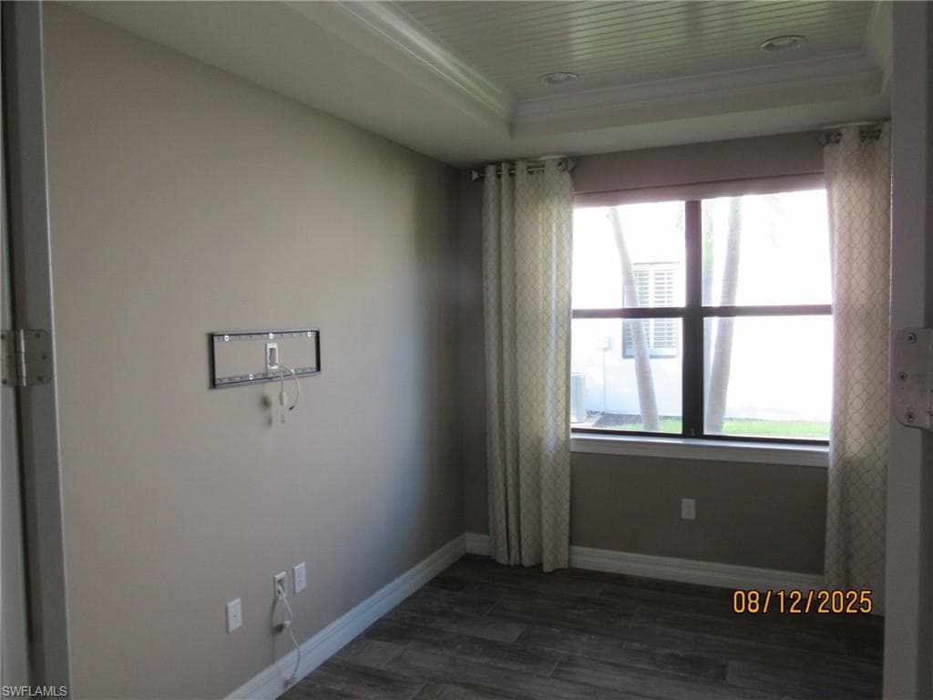 14589 Laguna DR, FORT MYERS FL 33908-2