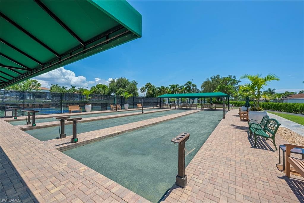 9239 Spanish Moss WAY, BONITA SPRINGS FL 34135-17
