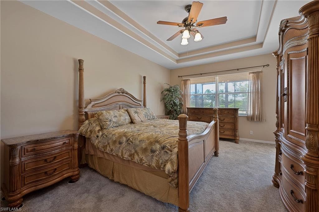 9239 Spanish Moss WAY, BONITA SPRINGS FL 34135-7