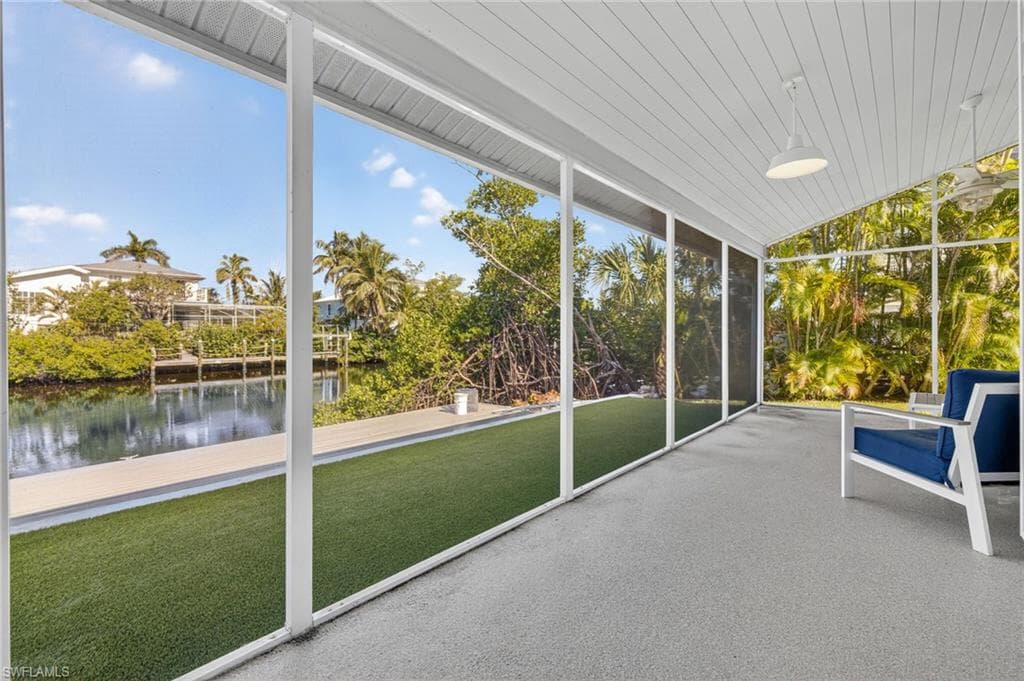 1739 Jewel Box DR, SANIBEL FL 33957-22