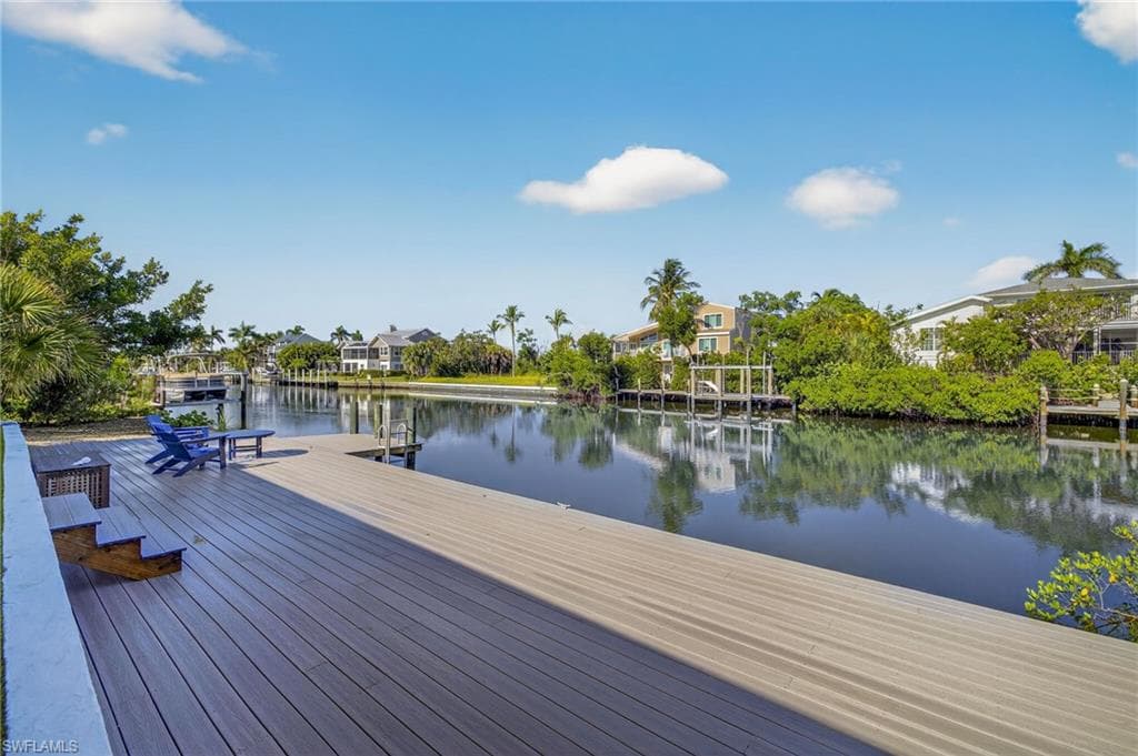 1739 Jewel Box DR, SANIBEL FL 33957-26