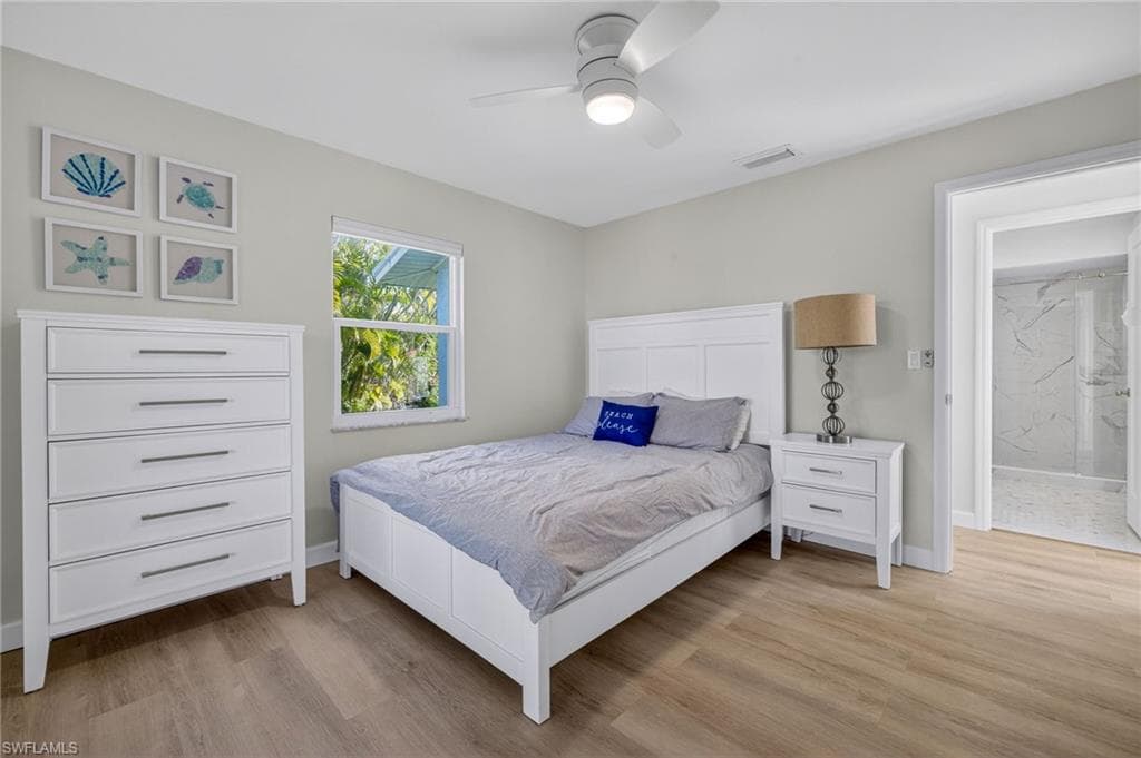 1739 Jewel Box DR, SANIBEL FL 33957-21