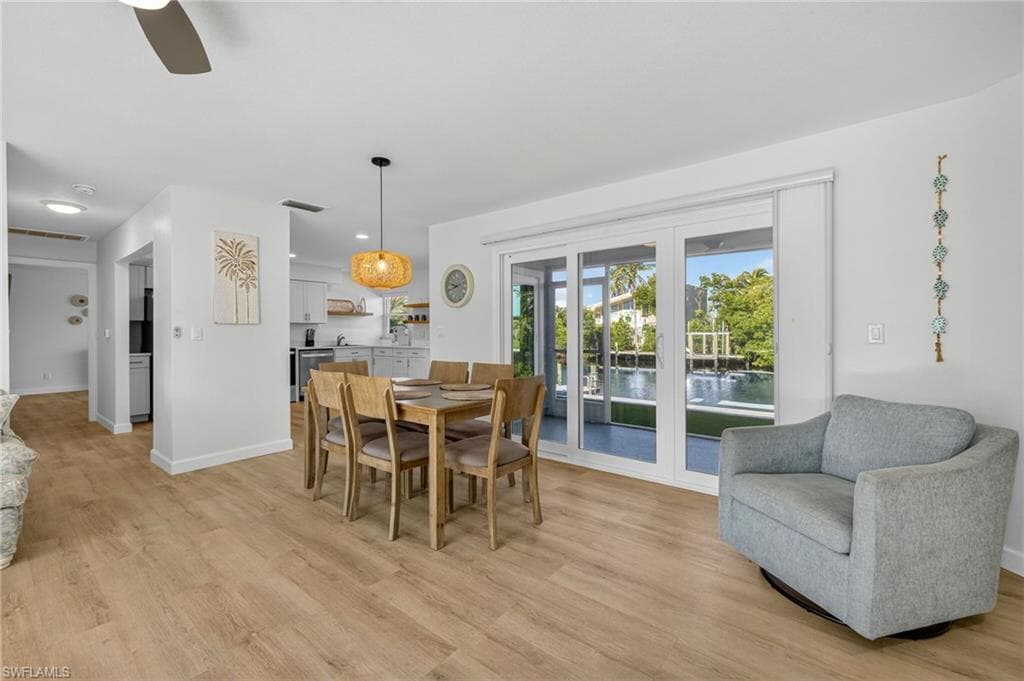 1739 Jewel Box DR, SANIBEL FL 33957-6